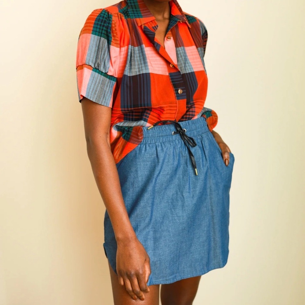 NWT Never A Wallflower Light Blue Chambray Track Skirt Size Small Spring